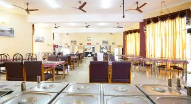 Hotel Tamilnadu - Yercaud