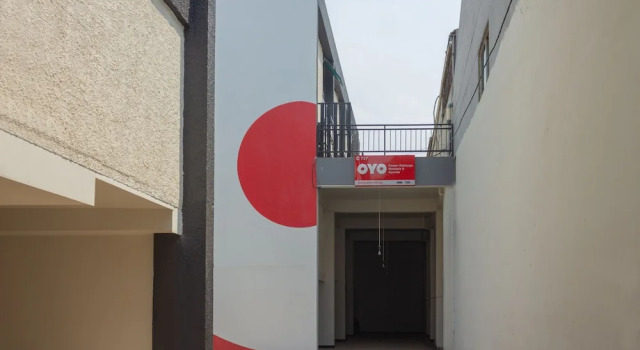 Kamar Keluarga Mahkota 8 By OYO Rooms, Book Hotel Jakarta Jakarta Province