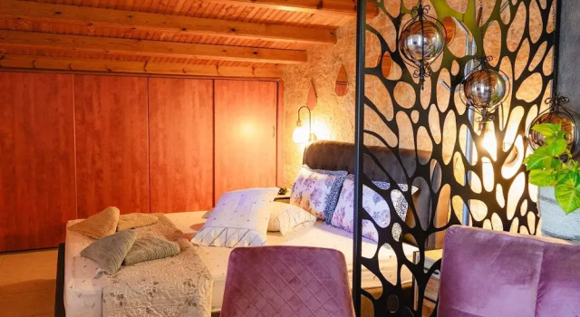 Attic Suite in Alykes, Book Apartment Volos 