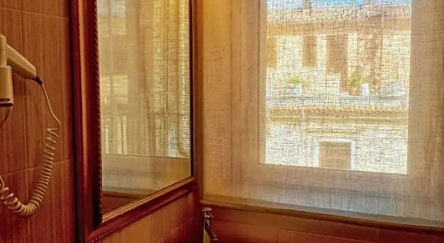 Номер Standard с балконом Hotel Le Chevalier