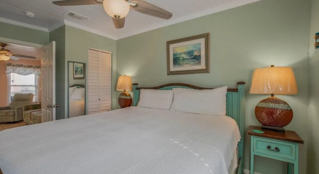 Pet Friendly Condo in Gulf Shores Outdoor Pool