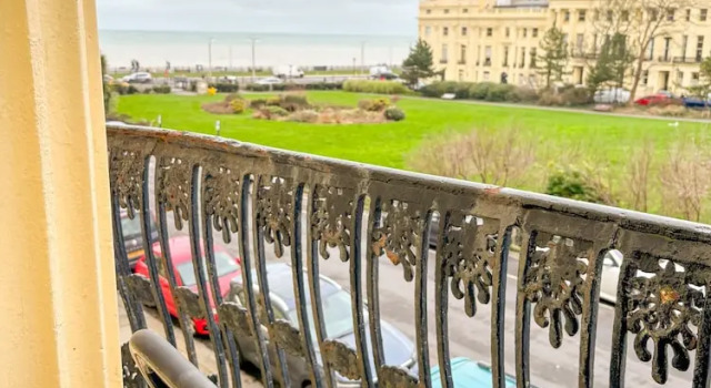 Номер Standard с балконом The X Hotel Brunswick Square