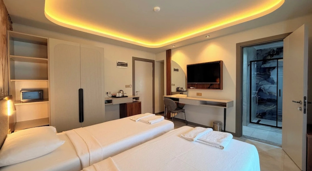 Ida Hotel