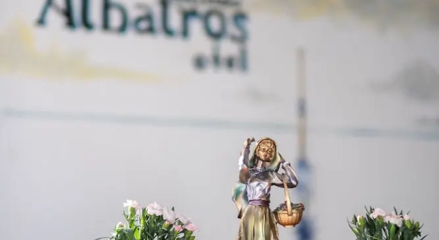 Bozcaada Albatros Otel, Rezervovat Hotel Hotely v Bozcaada se snídaní, Snídaně