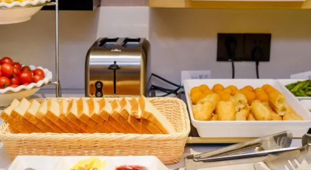 City Sunshine Hotel (Chongqing Nanbin Road Changjiahui Danzishi Old Street)