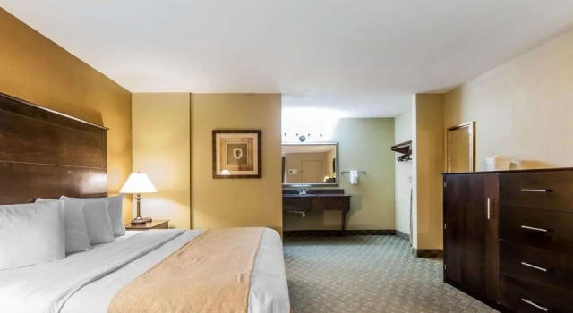 Номер Standard Quality Inn