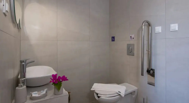 Студия Eleanthi Modern Living