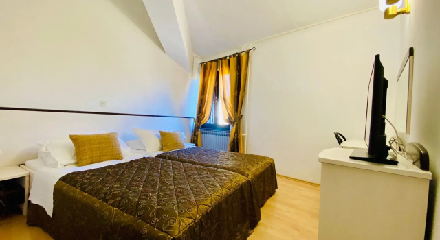 Трёхместный номер Standard Hotel Kastel