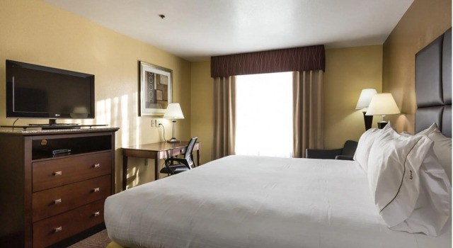 Двухместный номер Standard Holiday Inn Express Hotel & Suites Hinesville by IHG