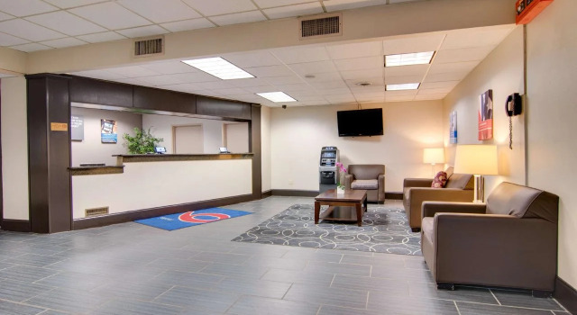 Studio 6 Suites Clarion, PA, Rezerwuj Hotel Hotele w Clarion z basenem, Basen