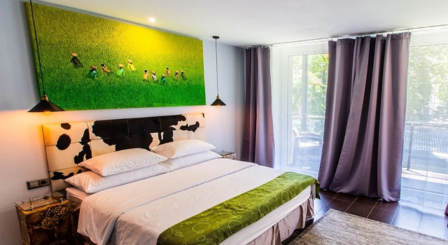 The One Hotel
