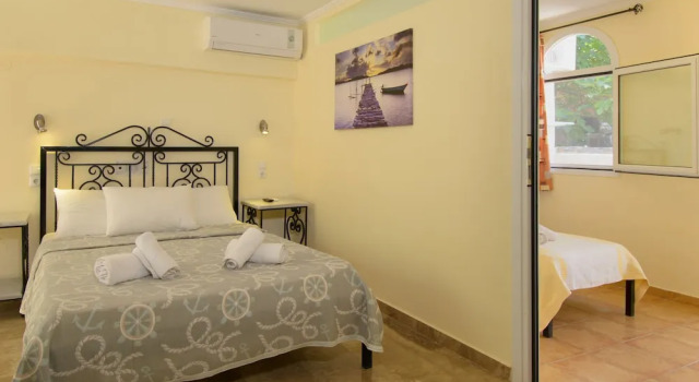 Четырёхместный номер Standard Ammoudara Beach Hotel Apartments