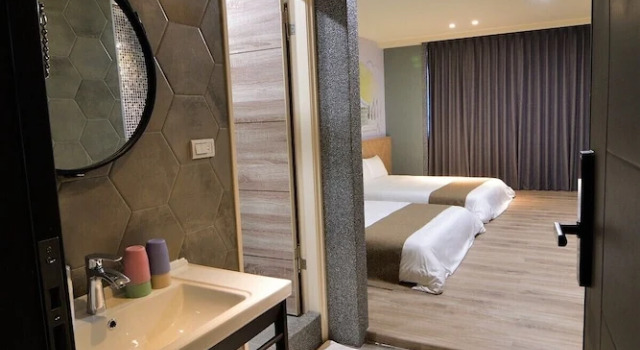 Номер Deluxe Hostel Alley Inn -桃園民宿075