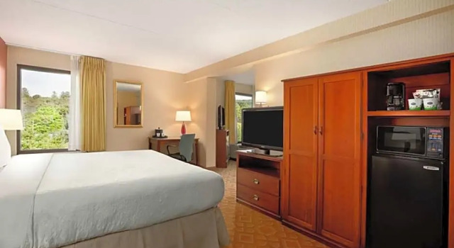 Люкс c 1 комнатой Hampton Inn - York