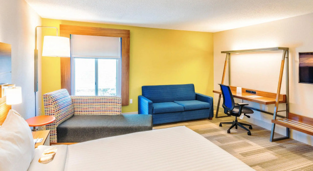 Двухместный номер Standard Holiday Inn Express Charleston by IHG