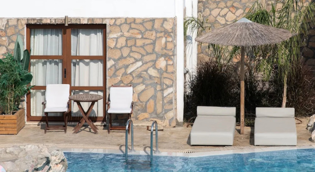 Семейный люкс с видом на бассейн Costa Lindia Beach Resort