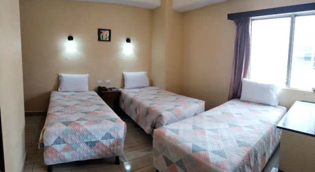 Трёхместный номер Classic Hotel sevilla