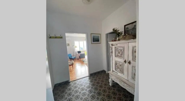 Апартаменты Lovely and peaceful vintage apartment near beach