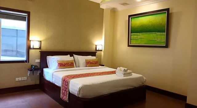 Номер Deluxe Seasons Riverside Hotel