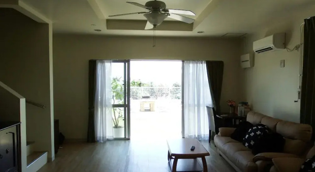 Sea Side Yaka