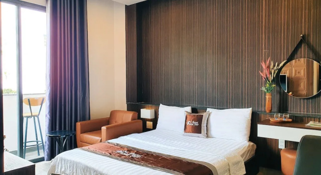 Номер Deluxe с балконом Kha Thy Hotel