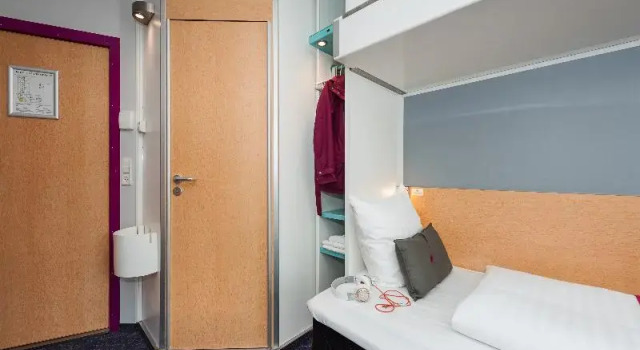 Standard Vierer Familie Zimmer Cabinn Odense
