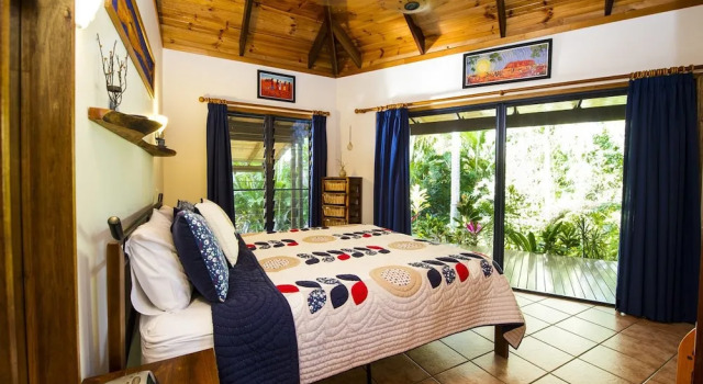 Magnetic Cottage