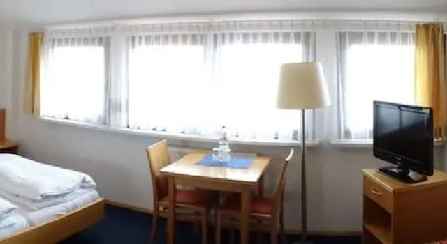 Zur Linde Gasthof, Reserva ahora Hotel Ellwangen 