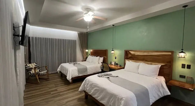 Четырёхместный номер Deluxe с видом на горы Hotel Mi Linda Tierra