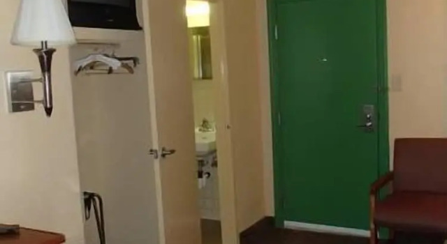 Номер Standard Royal Inn Of New Orleans