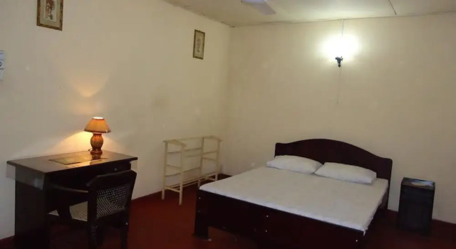 Kundasale Holiday Home