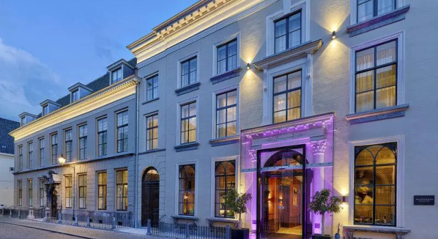 Полулюкс с красивым видом из окна Hotel Nassau Breda, Autograph Collection by Marriott