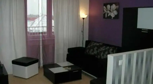 Far Home Budapest, Varaa Hotelli Budapest Budapest
