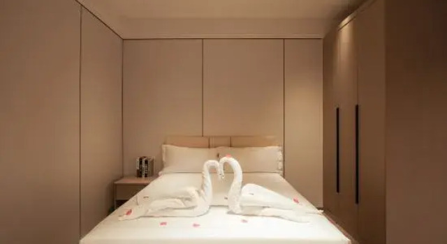 Семейный тент с видом на внутренний двор Xishuangbanna Jinghong Weston Resort Hotel at Sunac Tourism Resort
