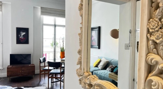 Stylish Central London Balcony Apartment