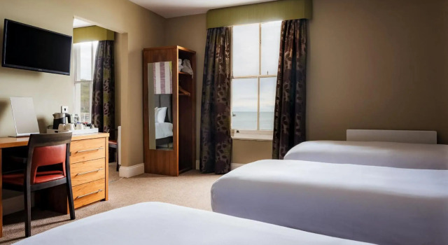 Esplanade Hotel Llandudno, Забронировать Отель Отели Лландидно 3 звезды, рядом с Tina Holley Gallery, 3*