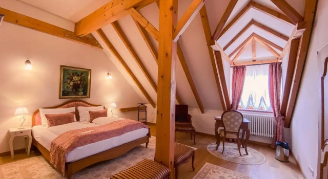 Schloss Thalheim, Book Castle SPA Hotels in Mostviertel, SPA