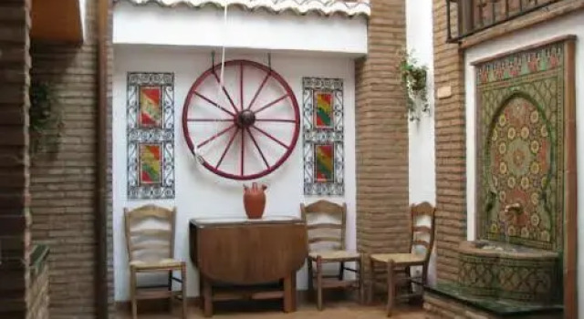 El Patio del Carbón, Varaa Hotelli Niguelas Granada