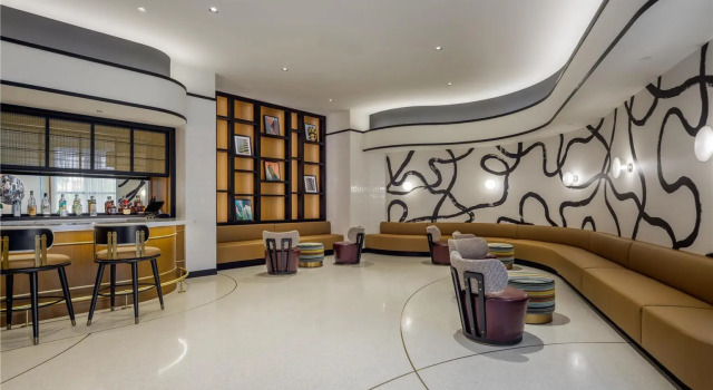 Chicago Marriott Suites O'Hare, Rezerwuj Hotel Hotele w Illinois z parkingiem, Parking
