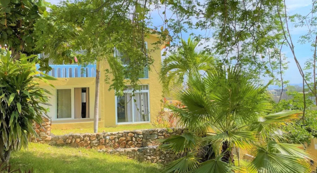 Вилла с 3 комнатами Villas & Resort Luz de Luna