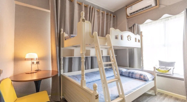 Семейный люкс Guangzhou Imin Hotel