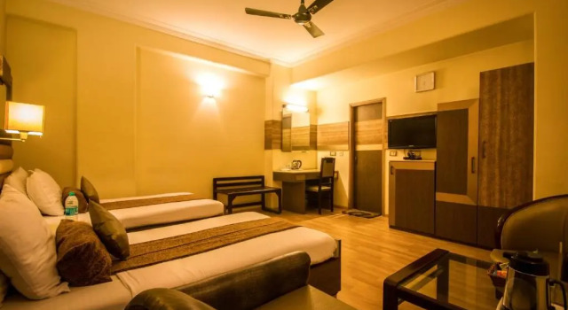 Двухместный номер Executive The Suncourt Hotel Yatri