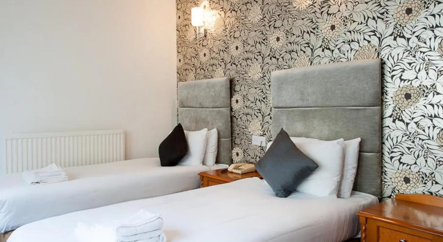 Двухместный номер Standard Four Points Flex by Sheraton Brighton Seafront