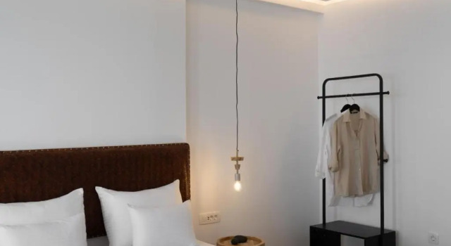 El Destino Suites, Забронировать Отель Акротирион , рядом с Белый пляж