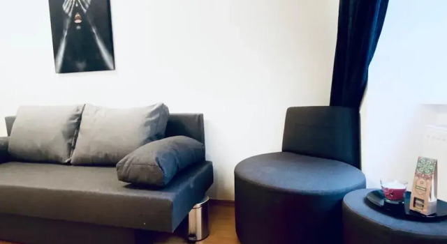 Comfy 3BR Apt for Groups Near Park