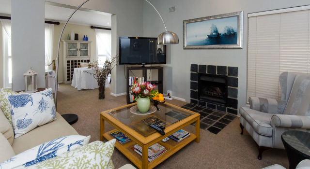 The Beach House Hout Bay, Забронировать Гостевой дом Гостевые дома Хаут-Бей, рядом с S.A. Fisheries Museum, Гостевой дом
