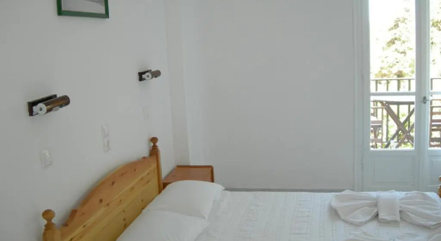 Трёхместный номер Standard с балконом и с видом на море Bizas Rooms & Studios