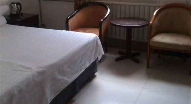 Beijing Pinggu Juhe Zhiwan Inn, Book Hotel Hoteller i Beijing Province med parkering, Parkering