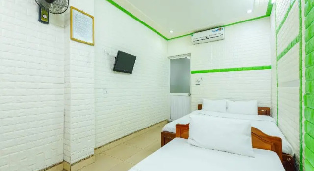 Номер Without Window Spot on Standard OYO 604 Queen Hotel spot-on