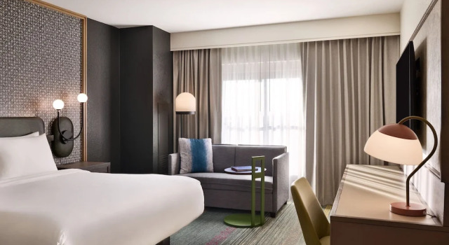 Двухместный номер Premium Renaissance Phoenix Glendale Hotel & Conference Center